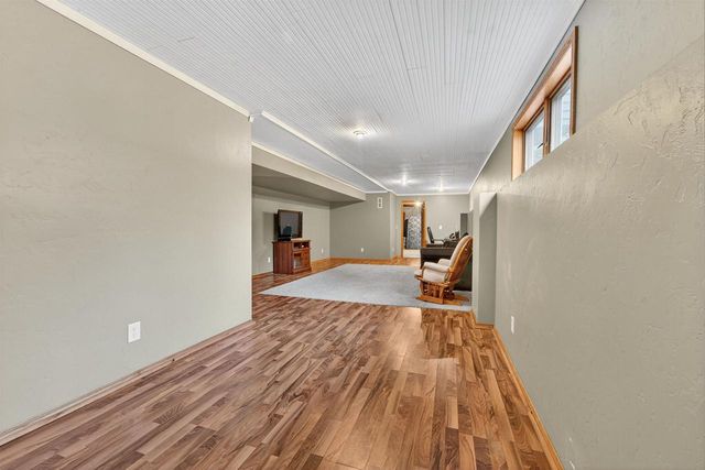 1900 WHITE WOLF LANE, Kaukauna, WI 54130