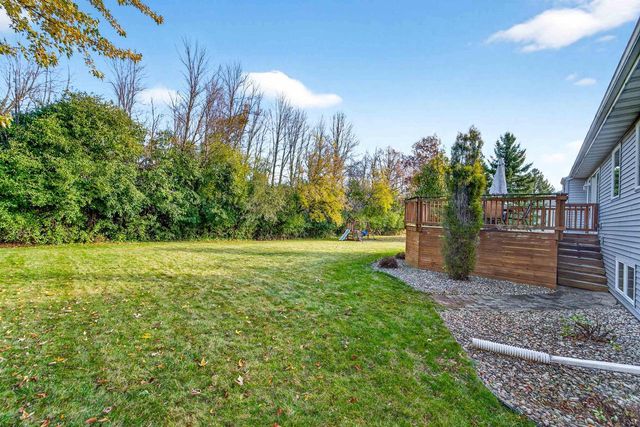 1900 WHITE WOLF LANE, Kaukauna, WI 54130