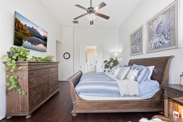 11 Kayak Ridge Drive, The Woodlands, TX 77389