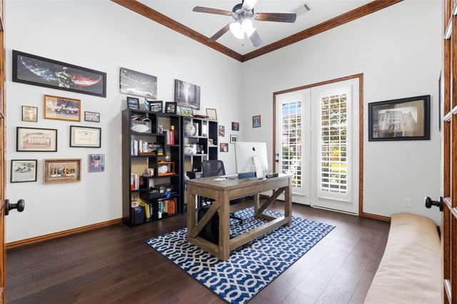 11 Kayak Ridge Drive, The Woodlands, TX 77389