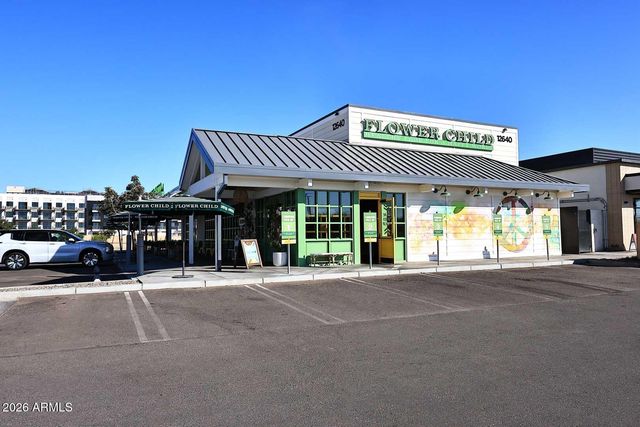 12212 N PARADISE VILLAGE Parkway S 302, Phoenix, AZ 85032