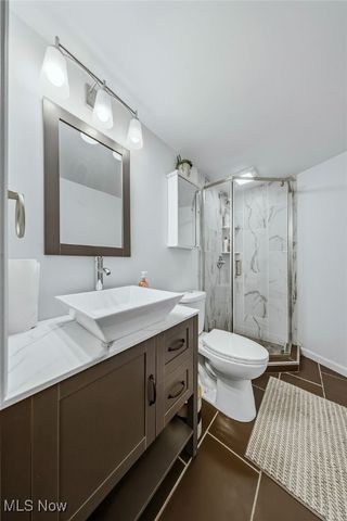 887 Ridgeview Drive, Medina, OH 44256