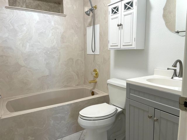 1506 Wells Drive NE, Albuquerque, NM 87112