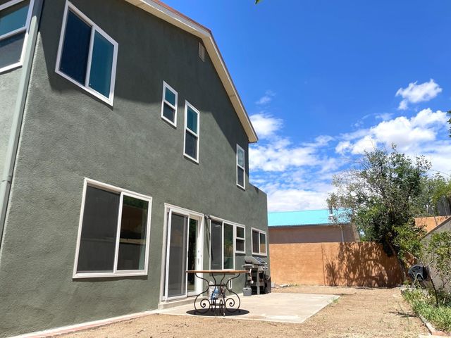 1506 Wells Drive NE, Albuquerque, NM 87112
