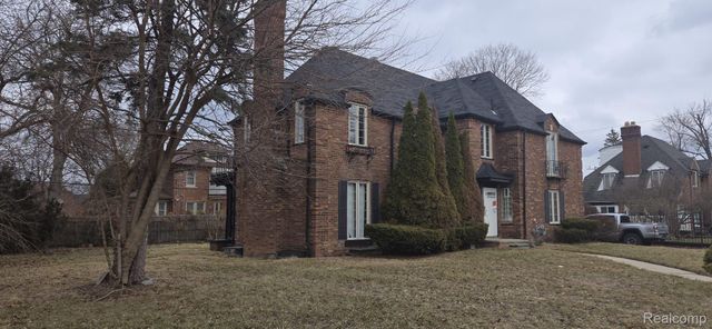 550 W Grixdale, Detroit, MI 48203