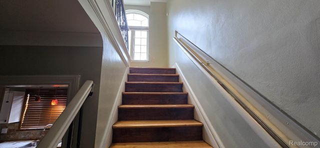 550 W Grixdale, Detroit, MI 48203