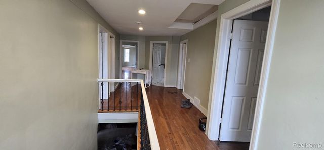 550 W Grixdale, Detroit, MI 48203