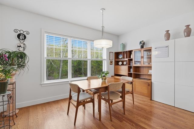 13 Paddock Ln 13, Woburn, MA 01801