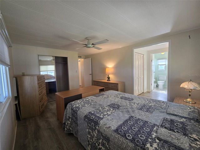 39820 US HIGHWAY 19 N 212, Tarpon Springs, FL 34689