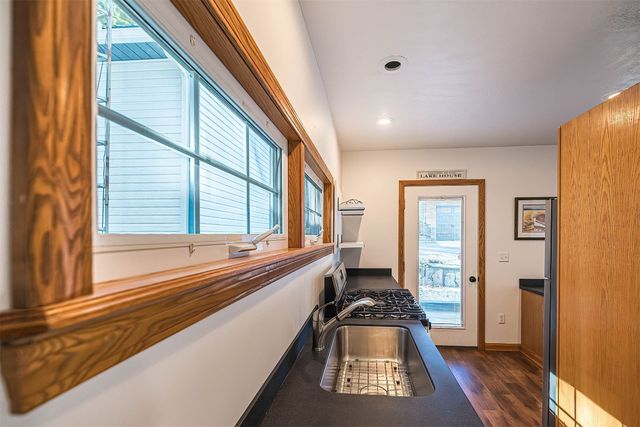 75 HILLTOP Road, North East, PA 16428