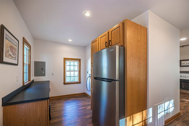 75 HILLTOP Road, North East, PA 16428