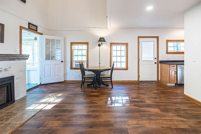 75 HILLTOP Road, North East, PA 16428