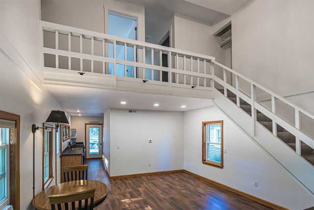 75 HILLTOP Road, North East, PA 16428