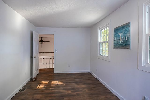 75 HILLTOP Road, North East, PA 16428