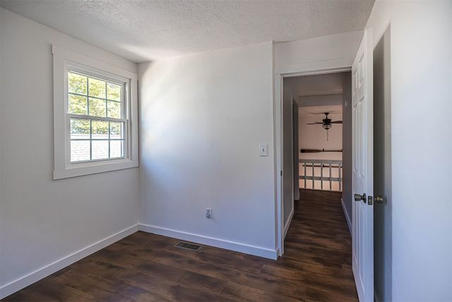 75 HILLTOP Road, North East, PA 16428