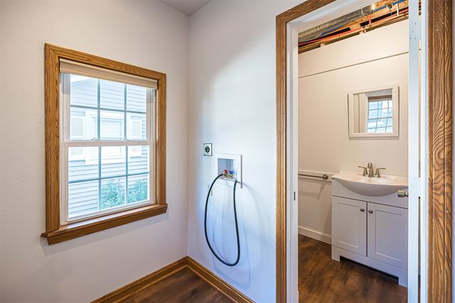 75 HILLTOP Road, North East, PA 16428