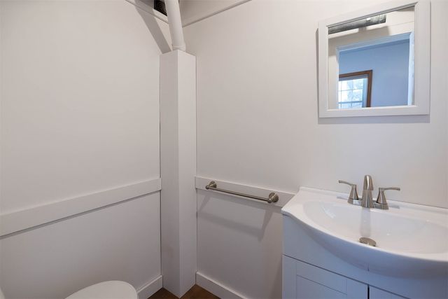 75 HILLTOP Road, North East, PA 16428