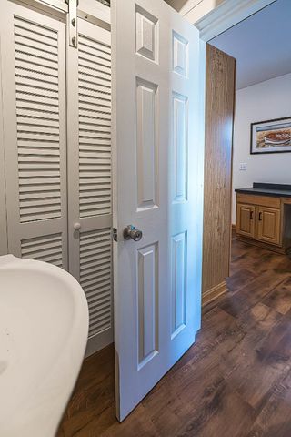 75 HILLTOP Road, North East, PA 16428