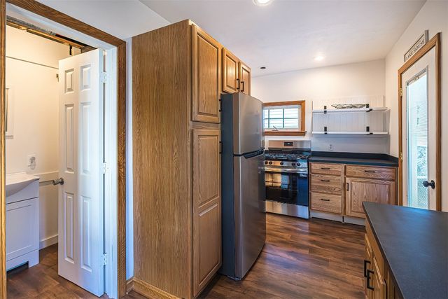 75 HILLTOP Road, North East, PA 16428