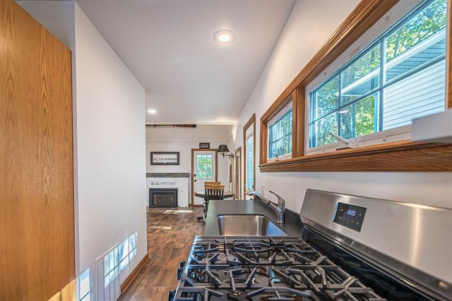 75 HILLTOP Road, North East, PA 16428