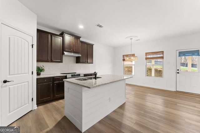 137 Bryn Drive, Dawsonville, GA 30534