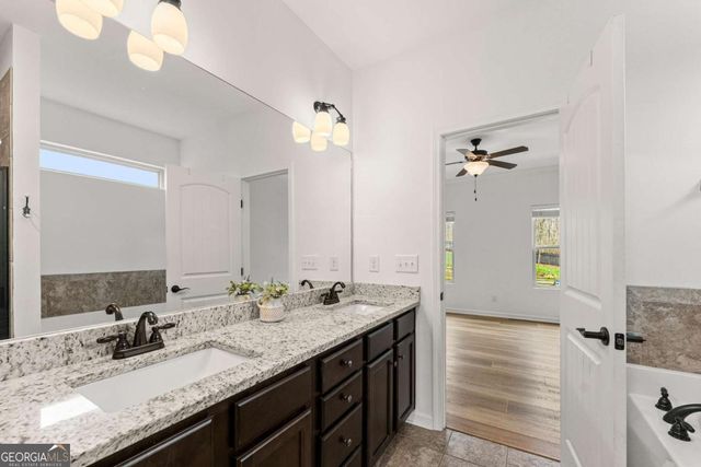 137 Bryn Drive, Dawsonville, GA 30534