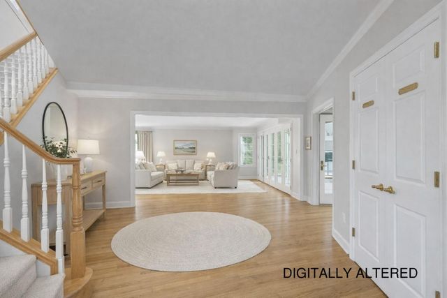 22 Hollins Drive, Santa Cruz, CA 95060