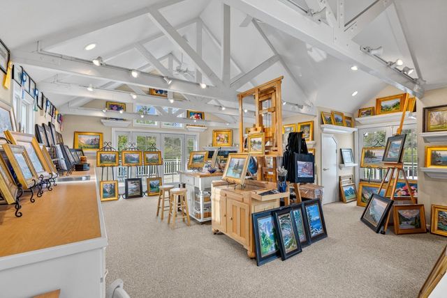 22 Hollins Drive, Santa Cruz, CA 95060