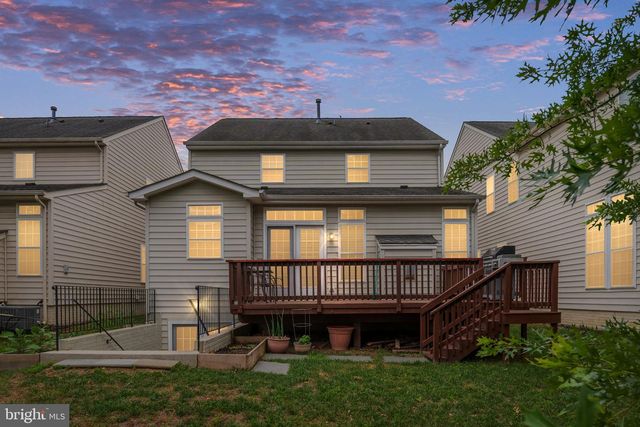 8945 WYNNEFIELD CT, Lorton, VA 22079