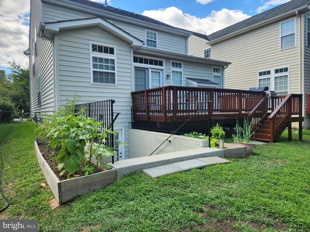 8945 WYNNEFIELD CT, Lorton, VA 22079