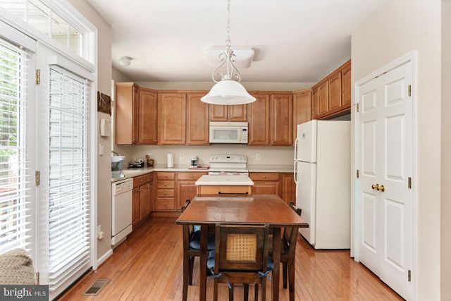 8945 WYNNEFIELD CT, Lorton, VA 22079