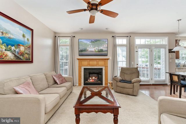 8945 WYNNEFIELD CT, Lorton, VA 22079