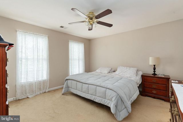 8945 WYNNEFIELD CT, Lorton, VA 22079