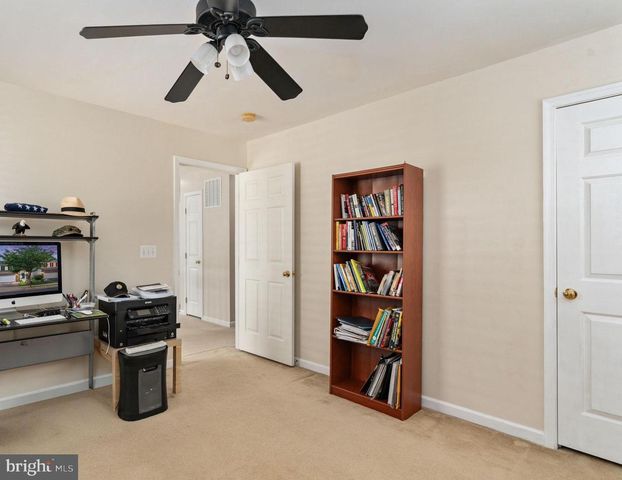 8945 WYNNEFIELD CT, Lorton, VA 22079