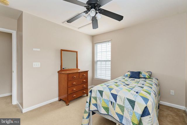 8945 WYNNEFIELD CT, Lorton, VA 22079