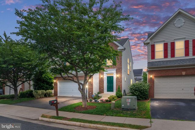 8945 WYNNEFIELD CT, Lorton, VA 22079