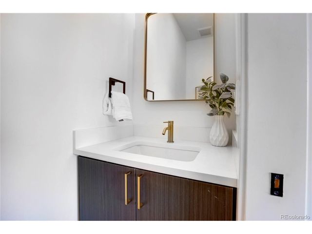 5055 Cody St E, Arvada, CO 80002