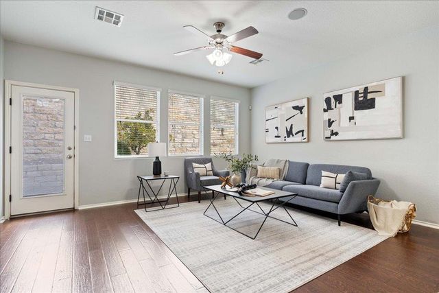 15 Stone Terrace DR, Austin, TX 78734