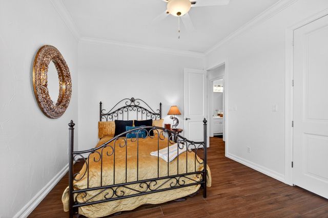 101 Diamond Pointe Loop 5N, Denison, TX 75020