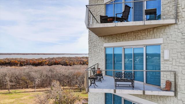 101 Diamond Pointe Loop 5N, Denison, TX 75020