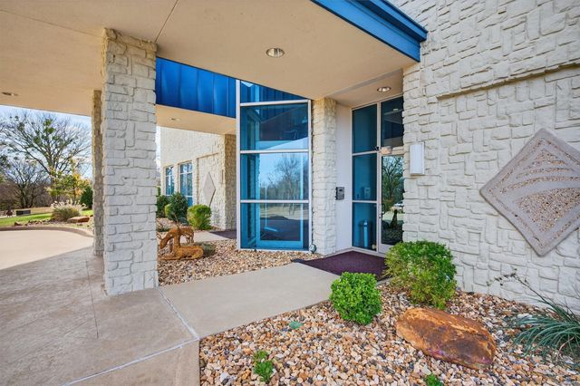 101 Diamond Pointe Loop 5N, Denison, TX 75020