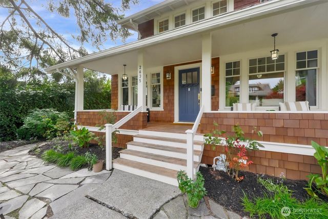 2635 46th Avenue SW, Seattle, WA 98116