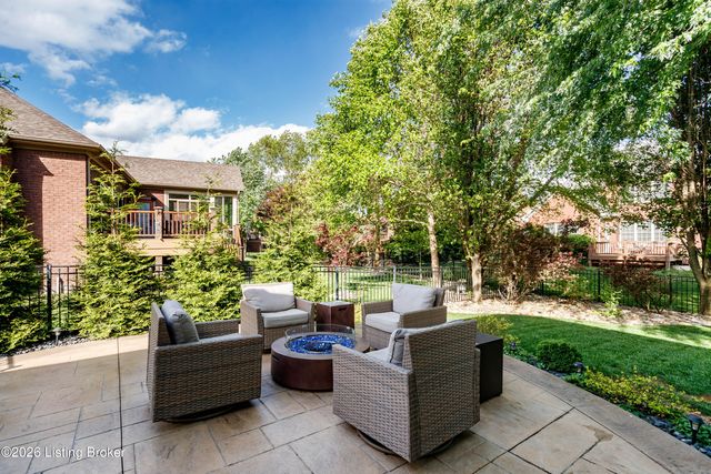 11117 Little Spring Blvd, Louisville, KY 40291