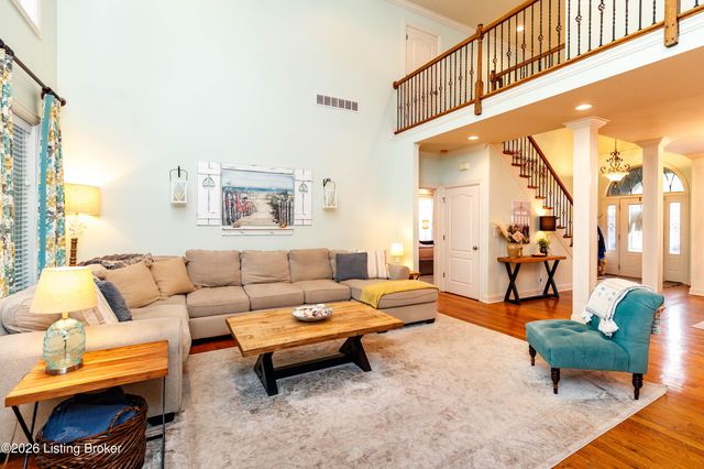 11117 Little Spring Blvd, Louisville, KY 40291