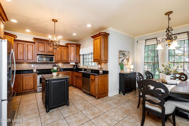 11117 Little Spring Blvd, Louisville, KY 40291
