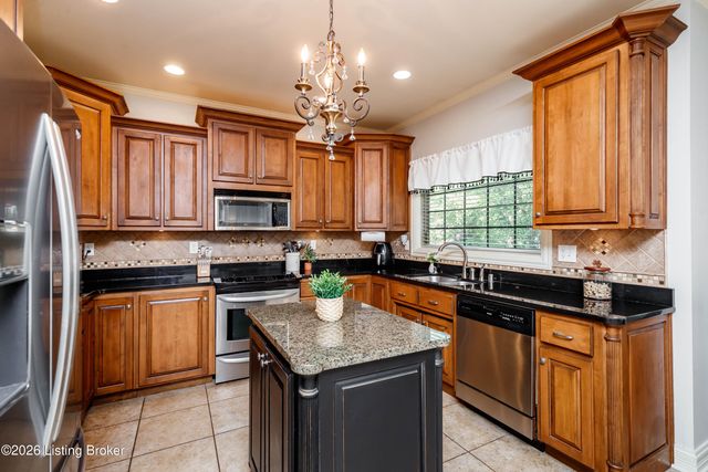 11117 Little Spring Blvd, Louisville, KY 40291