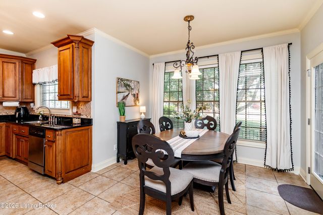 11117 Little Spring Blvd, Louisville, KY 40291