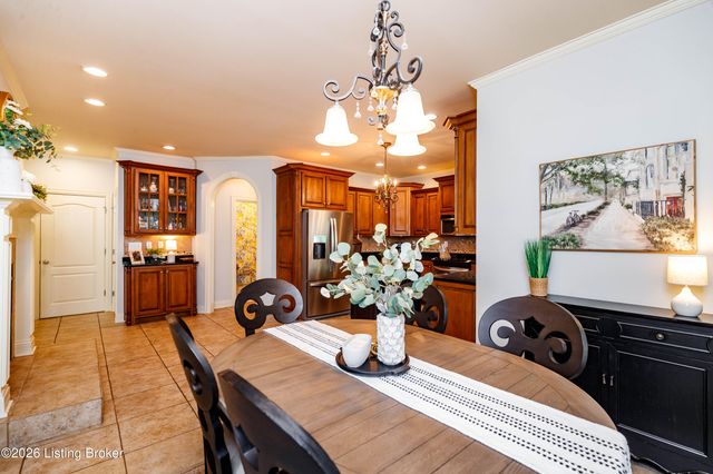 11117 Little Spring Blvd, Louisville, KY 40291