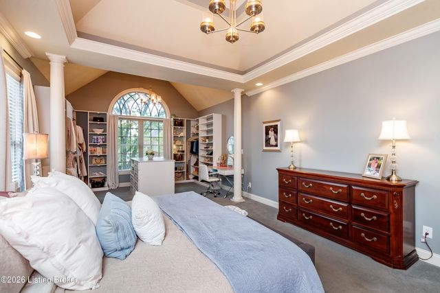 11117 Little Spring Blvd, Louisville, KY 40291