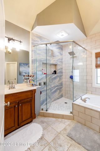 11117 Little Spring Blvd, Louisville, KY 40291